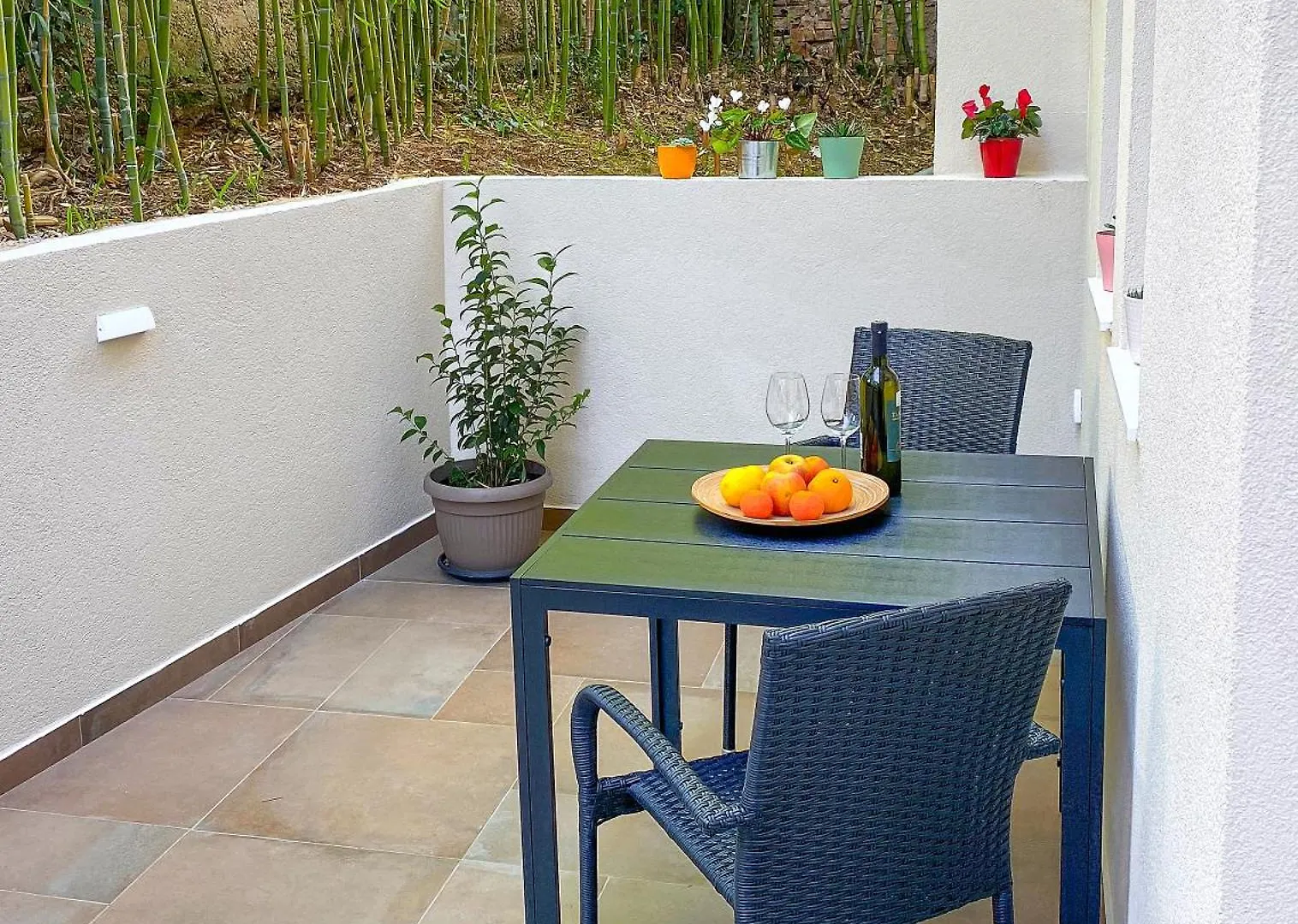Apartments Tena With Private Parking Pula