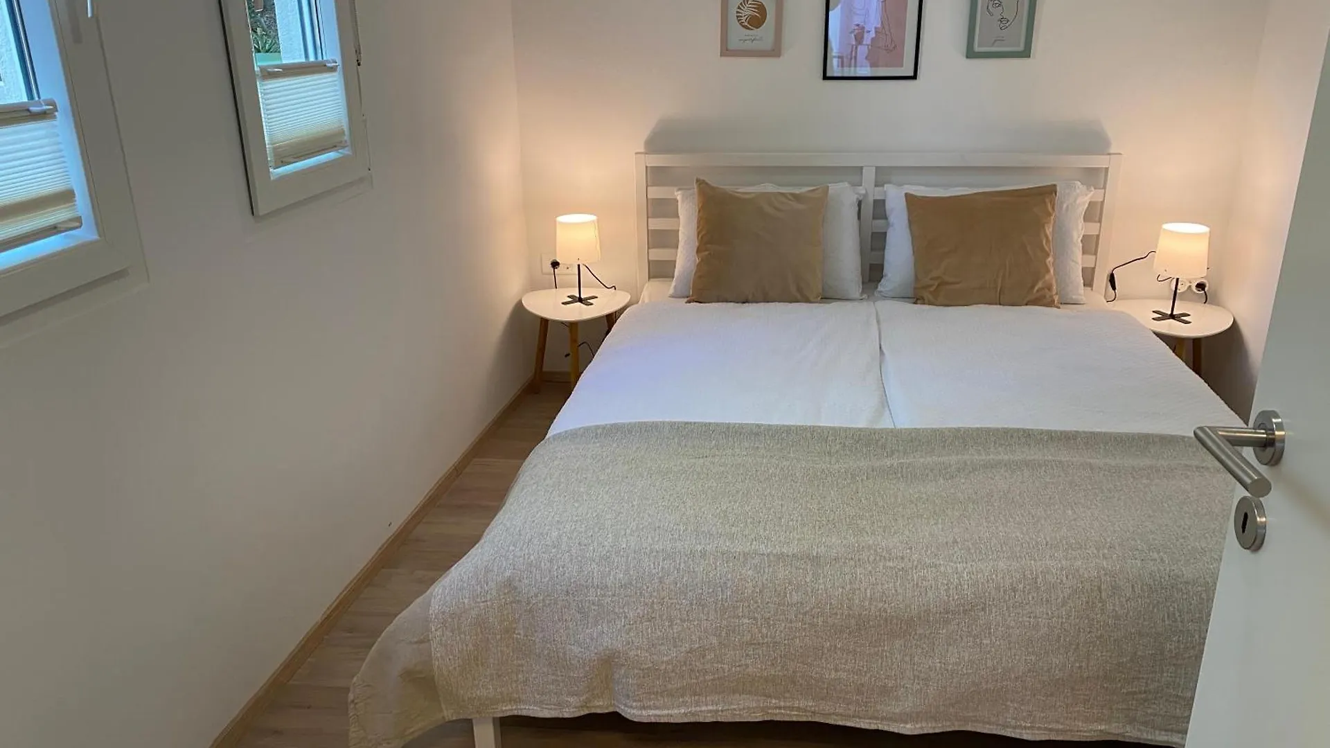 Apartments Tena With Private Parking Pula Kroatien